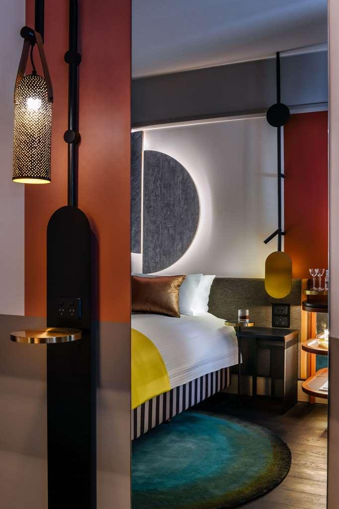 Hotel Qt Newcastle Habitación foto A room at the hotel