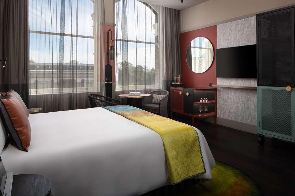 Hotel Qt Newcastle Habitación foto A room at the hotel
